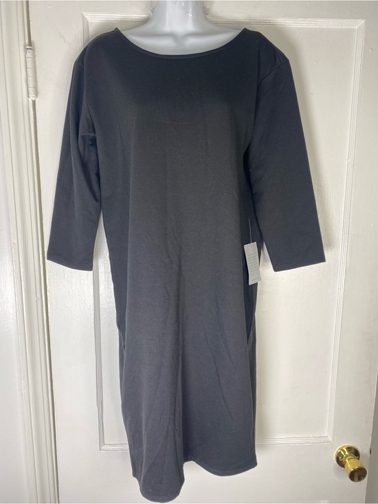 bobeau Dresses & Skirts - bobeau NWT Nordstrom Black Boatneck Midi Dress with Three-Quarter Sleeves
